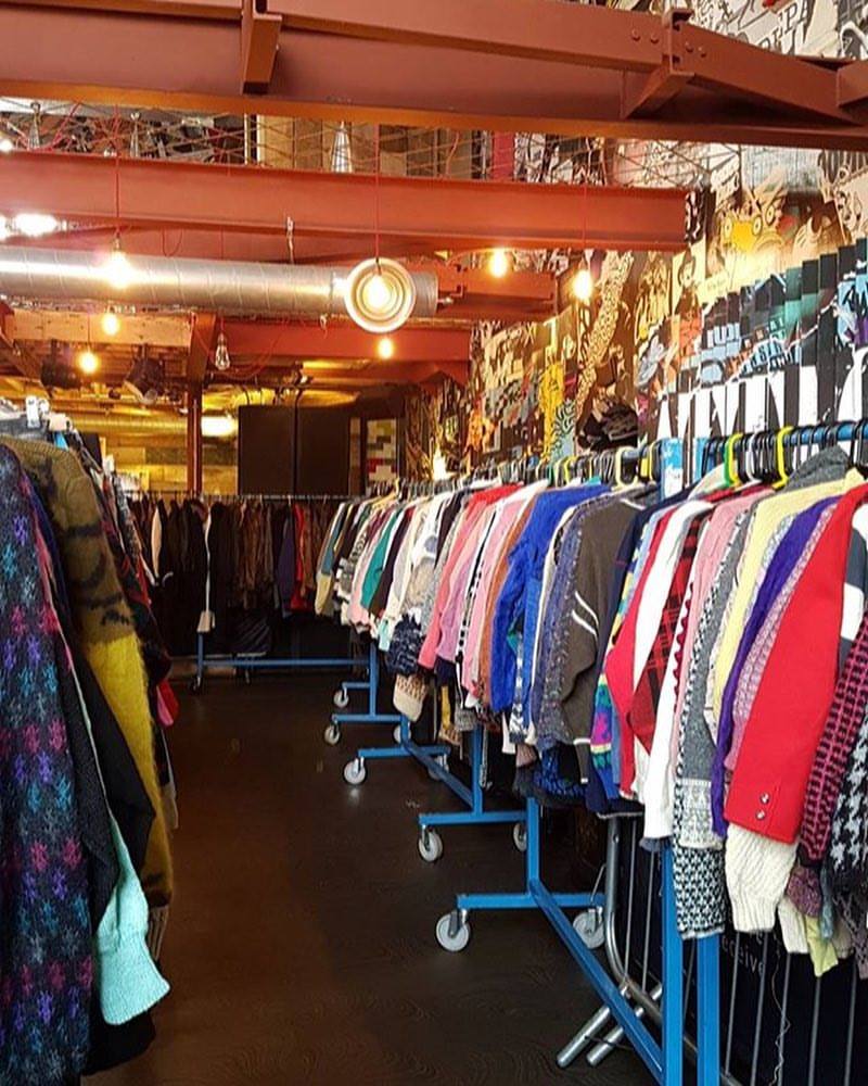 Blue Rinse - 🚨 STUDENTS! 🚨 Our KILO SALE has a last minute pop up today ...