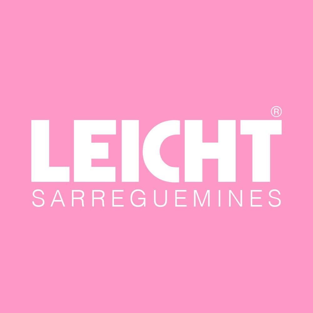 Pour délimiter naturellement l’espace cuisine de l’espace repas, tout ...