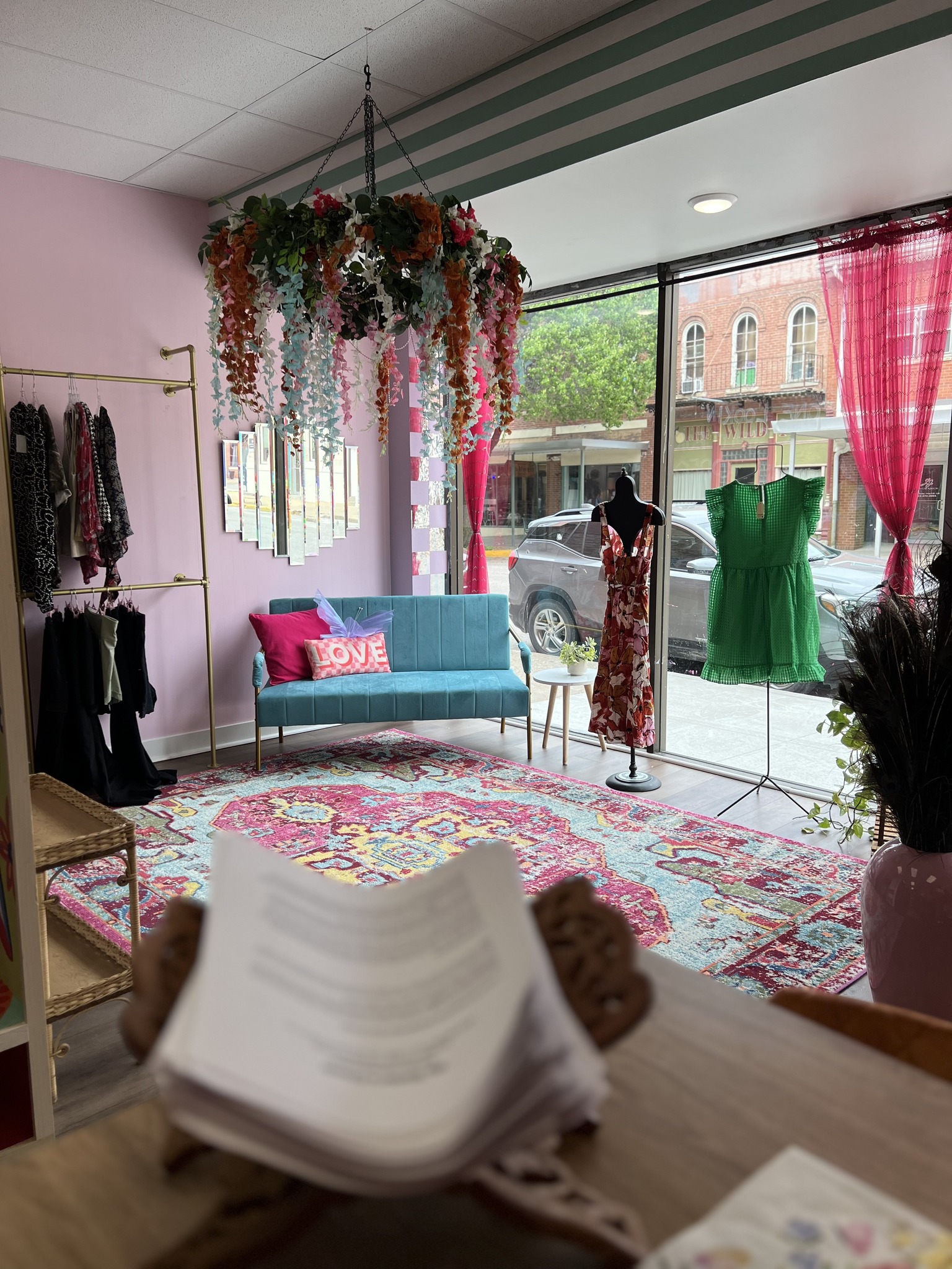 MY SISTERS CLOSET GRAND OPENING 🎉