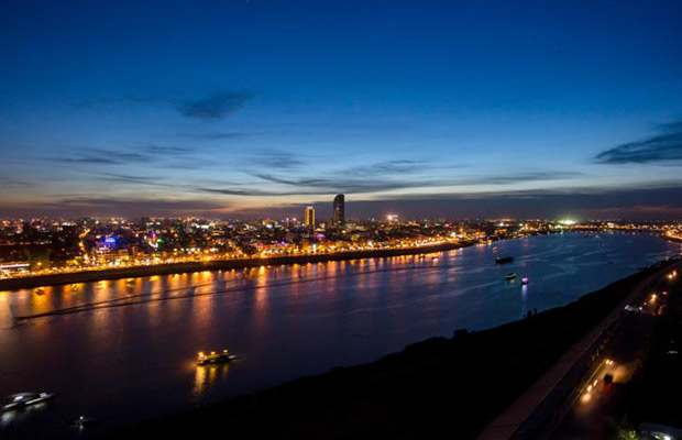 The Famous Riverside of Phnom... - Prantara Heritage Suites | Facebook