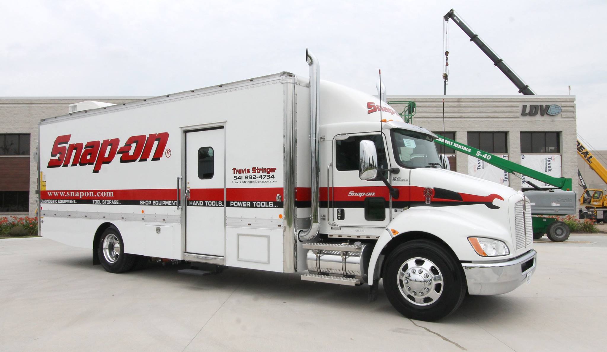 LDV custom tool truck pickup for Kurt Lehnert