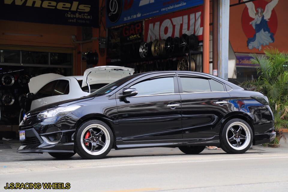 Vios เสี่ยเหลี่ยม ขอมาเเนวเมกา จัดไปวัยรุ่น > WELD งาน APEX WHEELS ขอบ ...