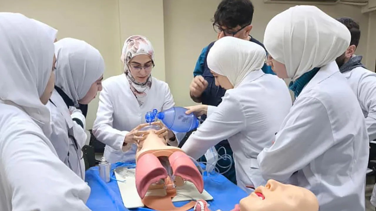 Syrian - 💙🏥 Lifesaving Medical Training Becomes Available to Once ...