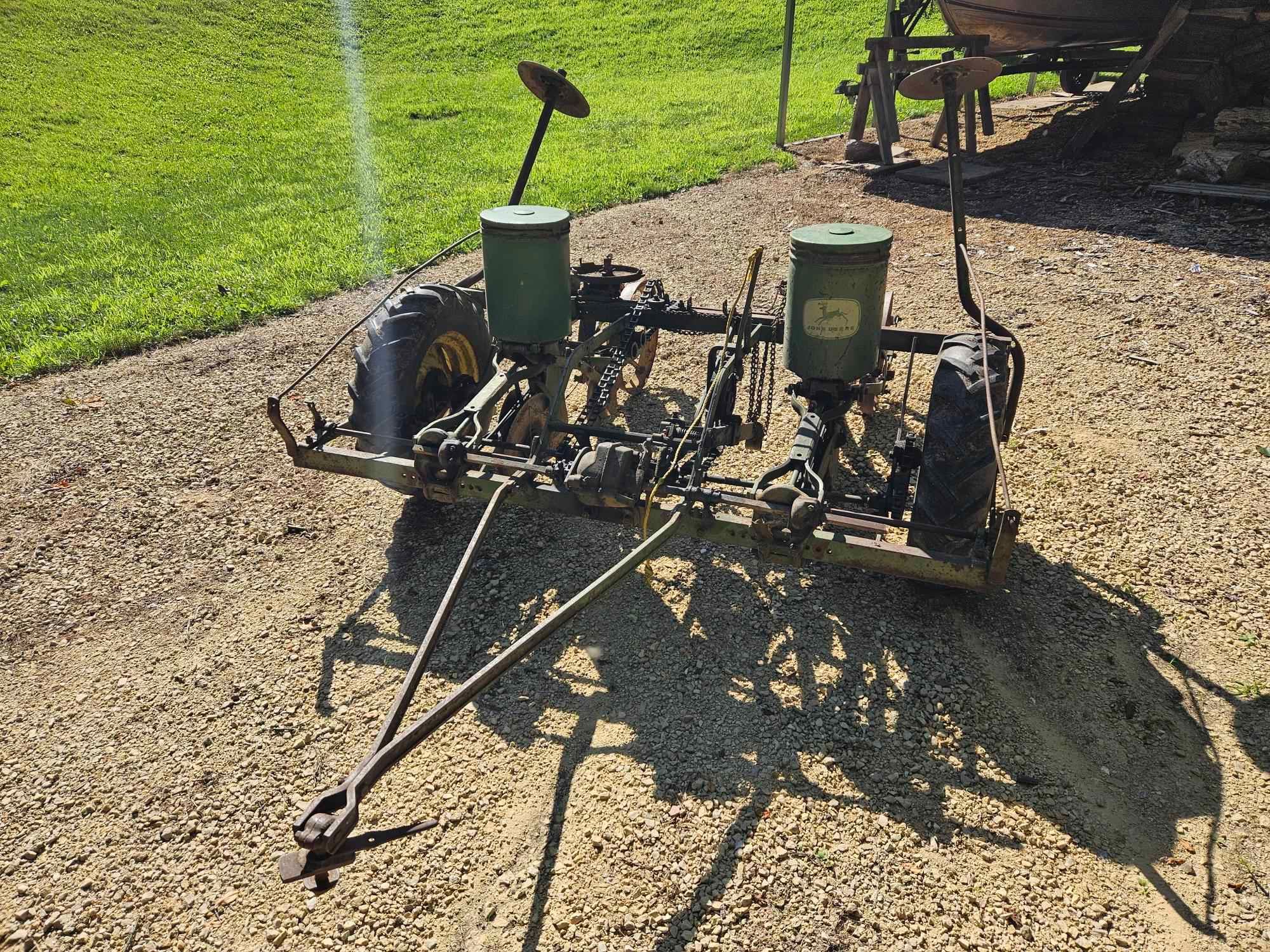 1960 John Deere 290 corn planter - Pots & Planters - Holmen, Wisconsin ...