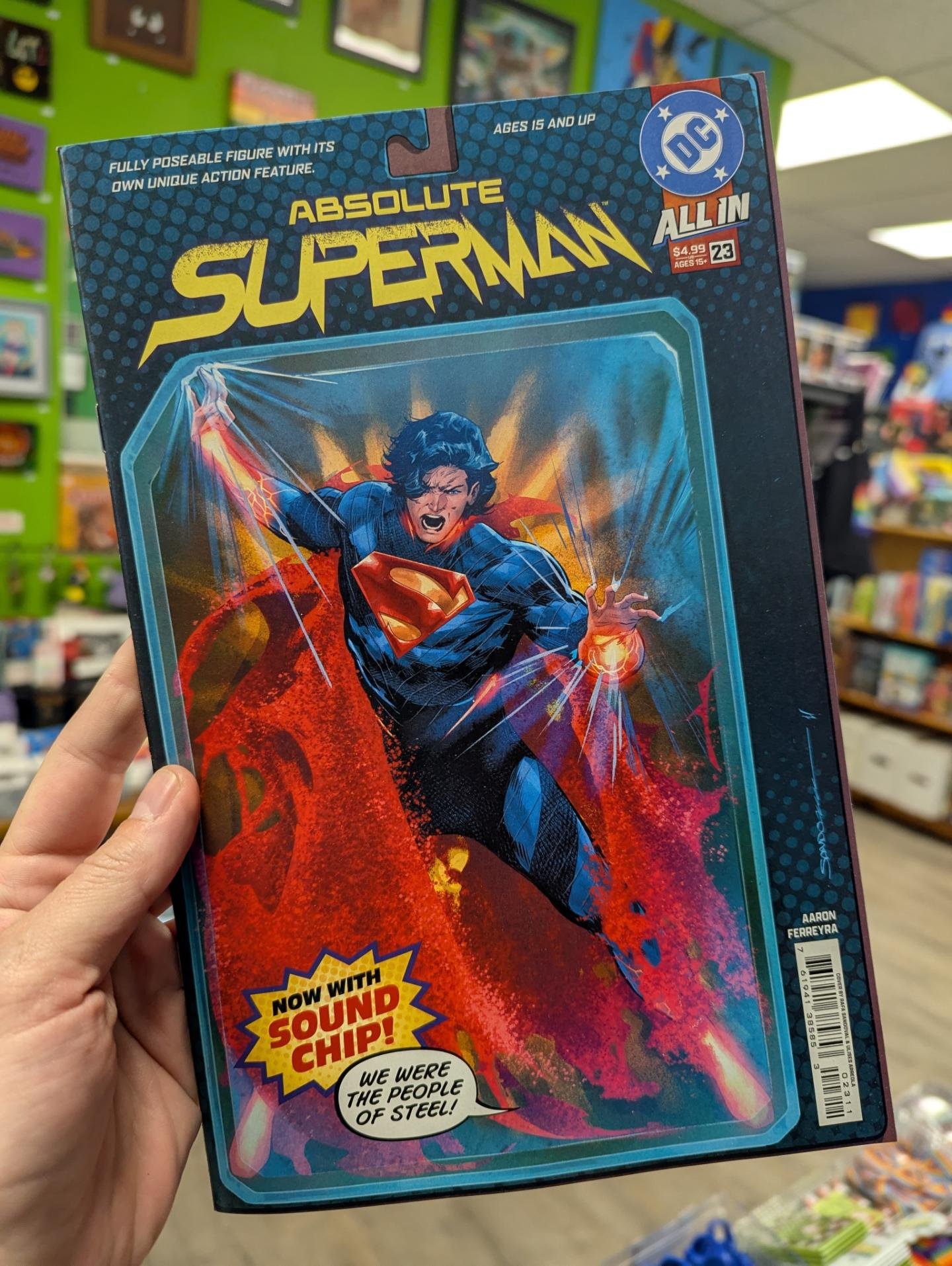 It's a big week in comics! Tons of great single issues to check
