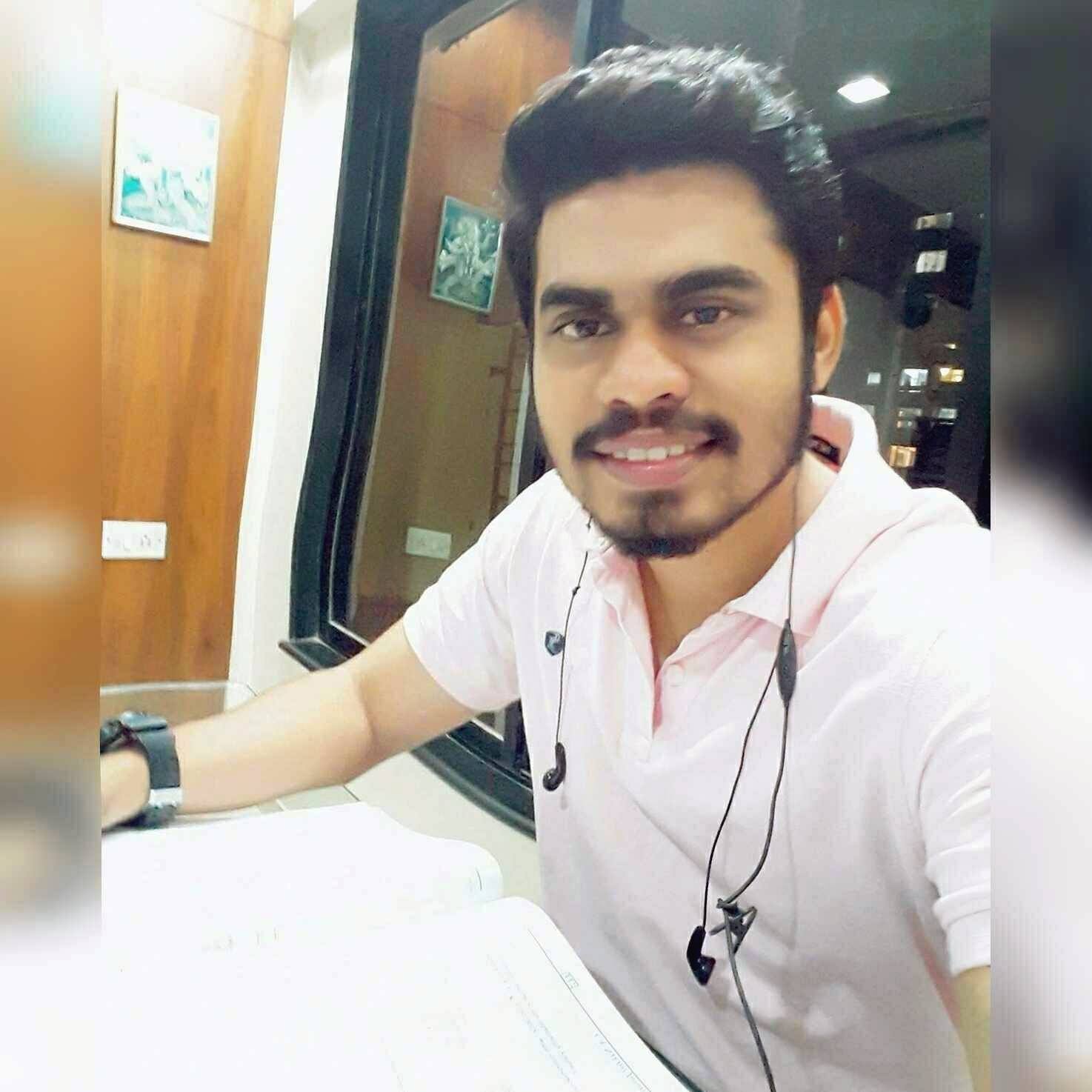 Riket Rashmikant Mehta