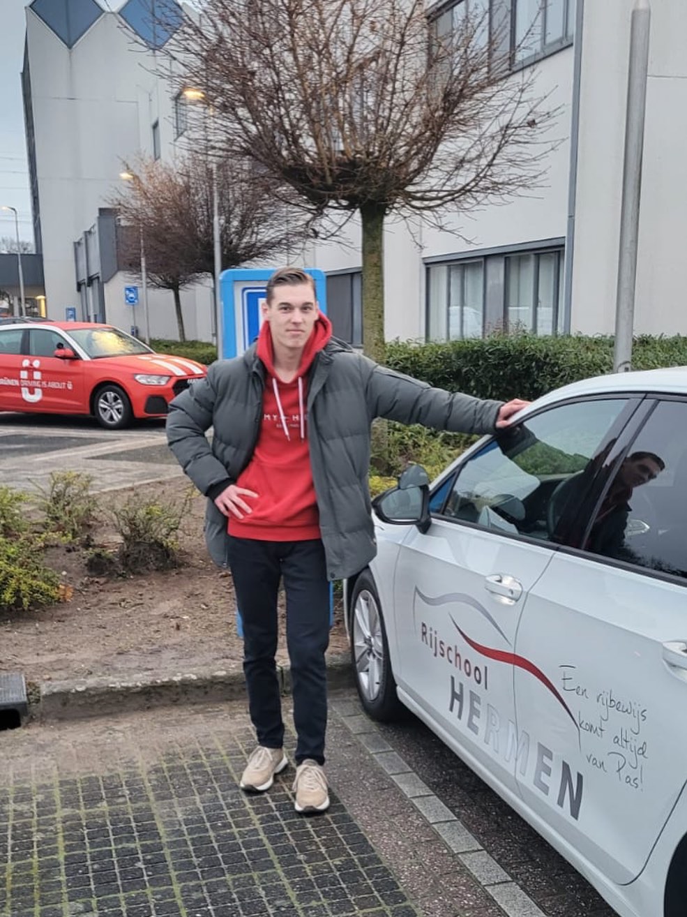 Rijschool - We zijn de week weer goed begonnen! Vroeg in de ochtend ...