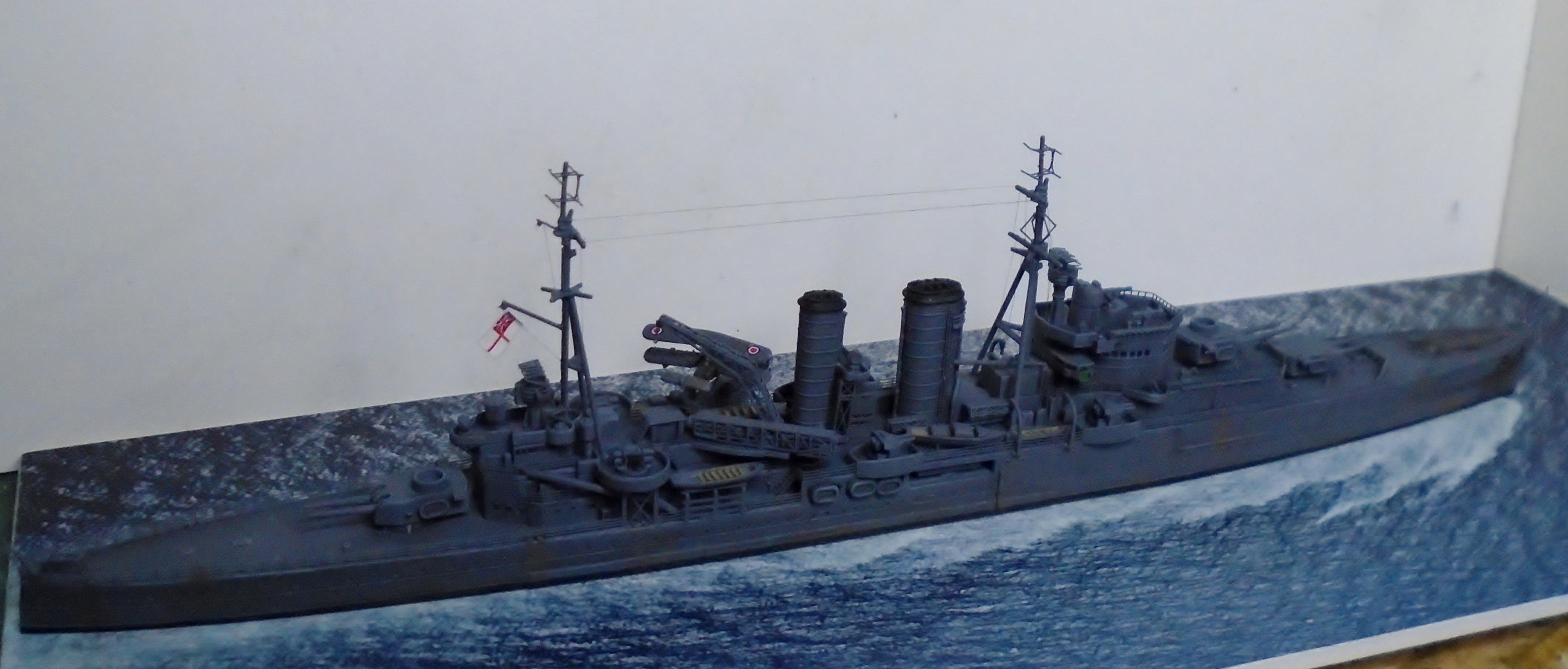Aoshima HMS Dorsetshire model build in 1/700 scale