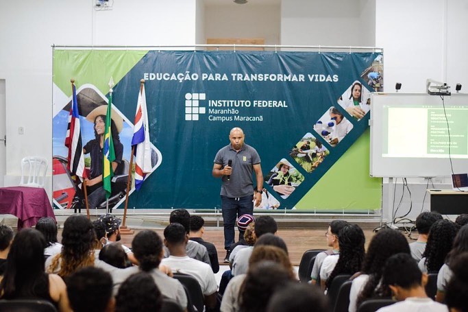 Help FJU - 🎗️ Os voluntários do projeto Help estiveram no... | Facebook