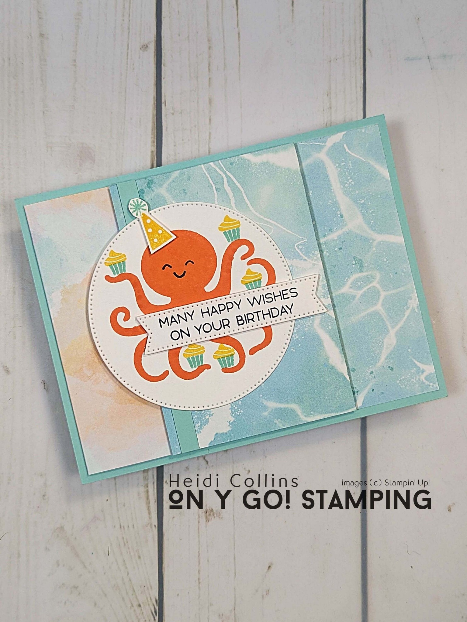 Why choose just one side of your patterned paper when you can show