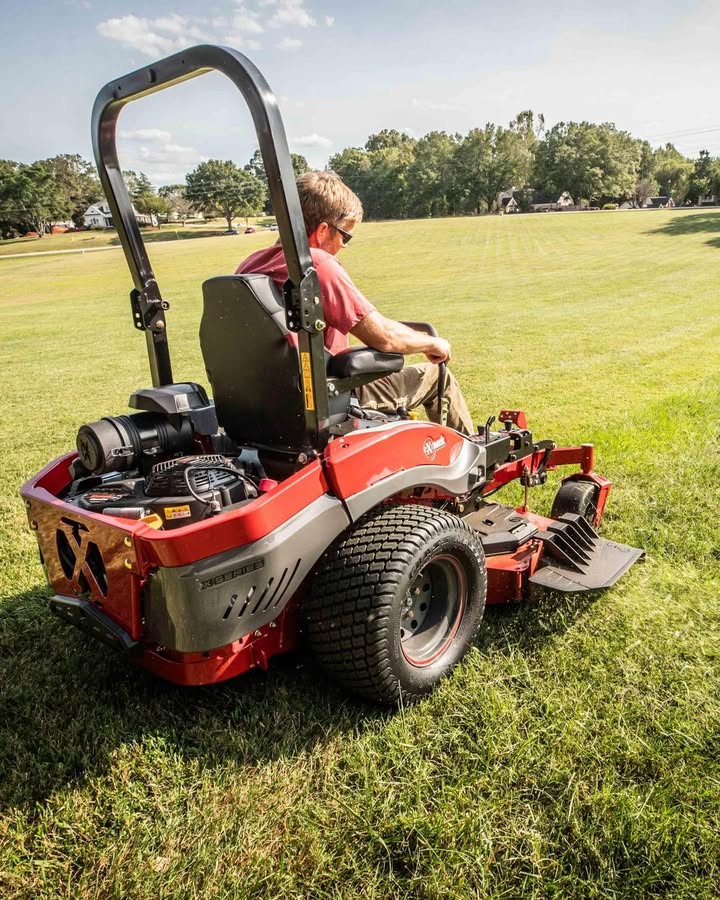 Exmark Lazer Z zero-turn mower for efficient lawn cutting