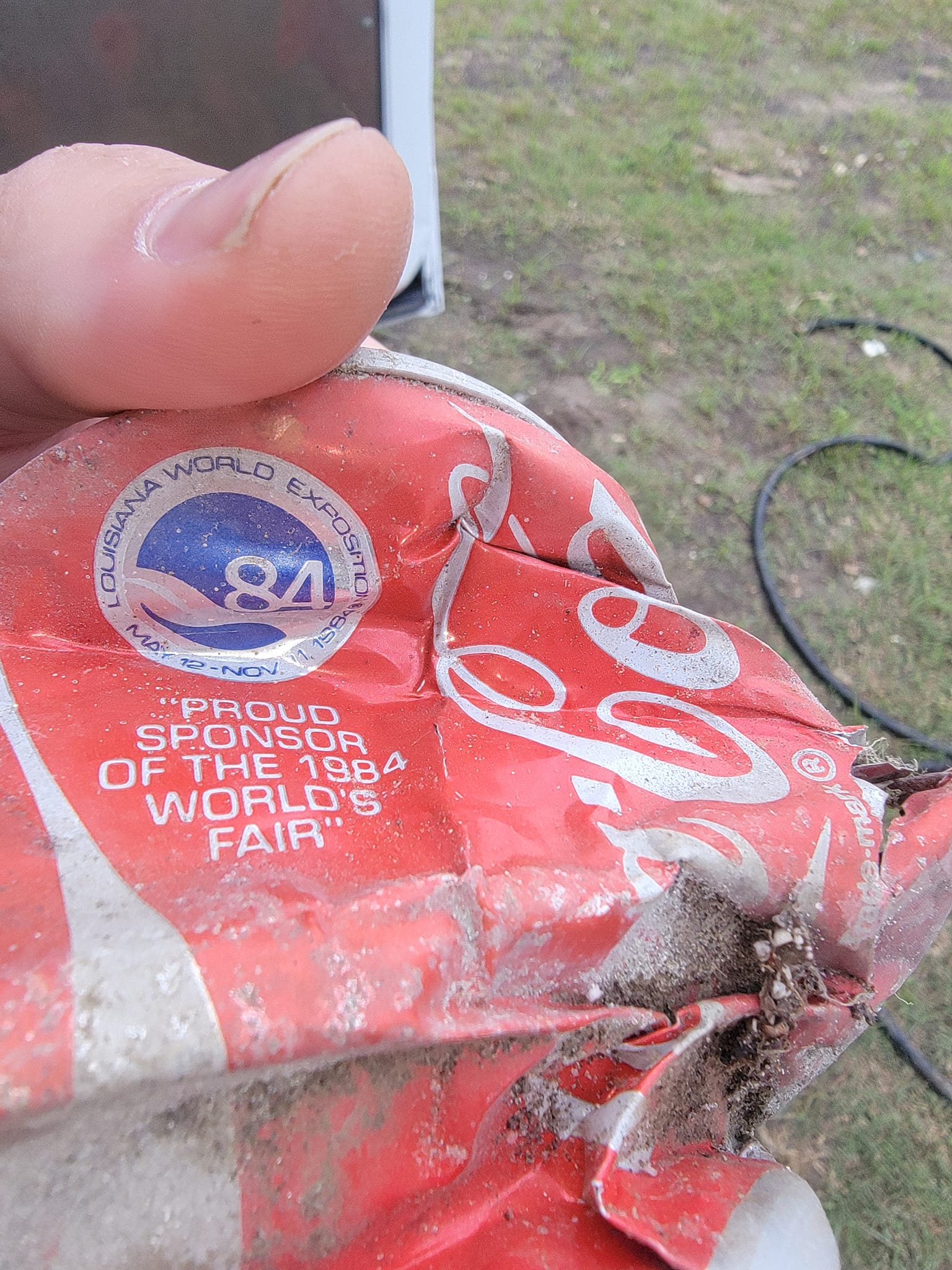 1984 World's Fair Coke can found in Algiers