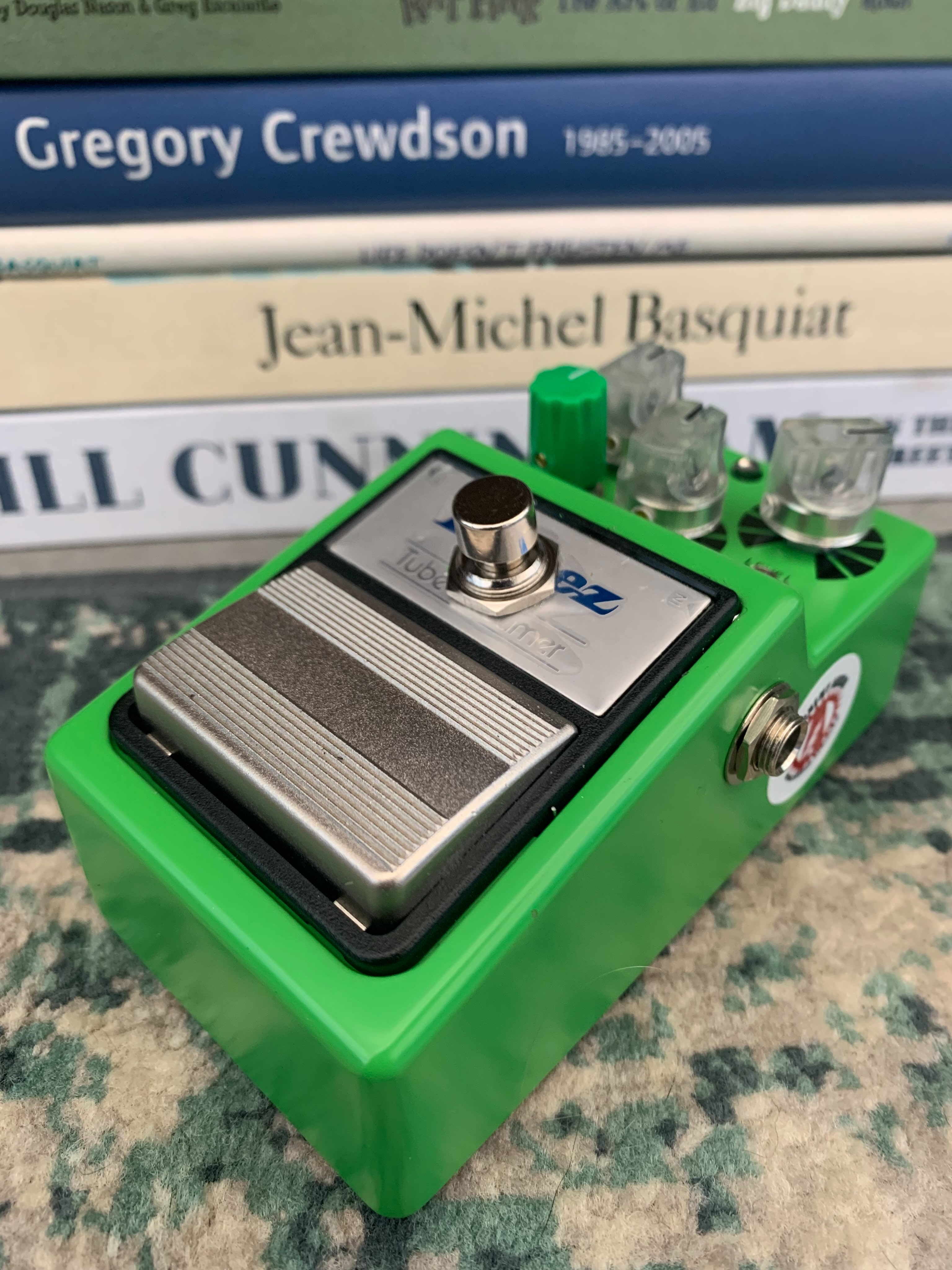 Does the Ibanez TS9 Tube Screamer worsen tone?