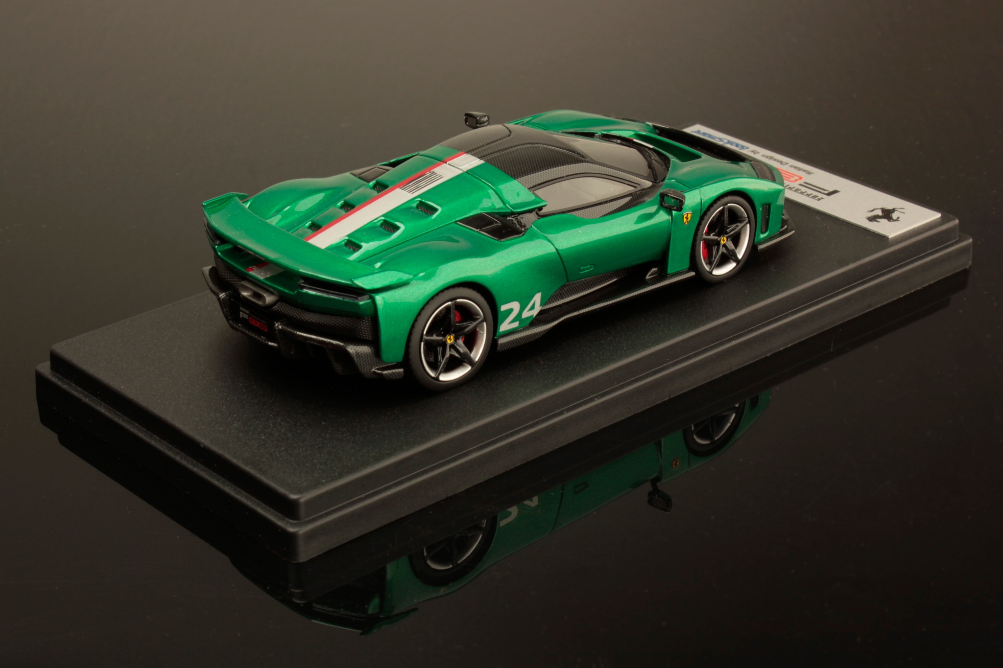 Looksmart - #ferrari Monza SP1 e Monza SP2 in 1:18 scale will be