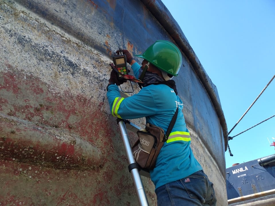 Dye Penetrant Testing of structural... - NDT Works Services | Facebook