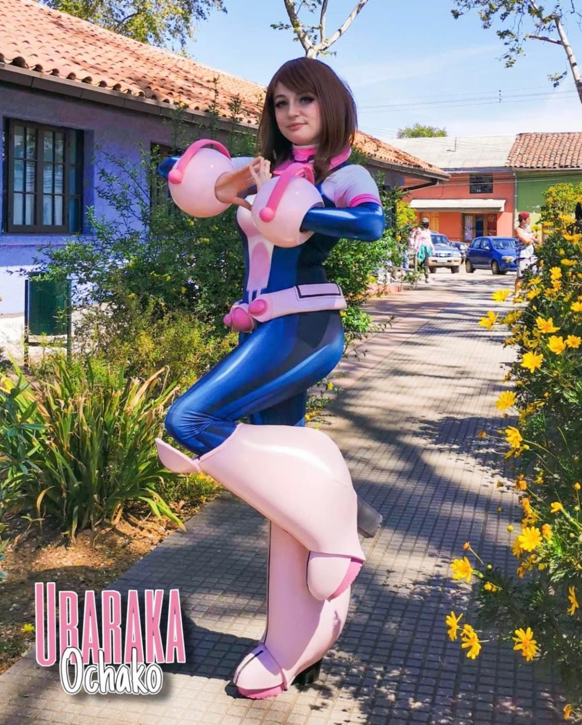 Ururaka Cosplay by @igui.chan... - Hairy Lion Comics | Facebook