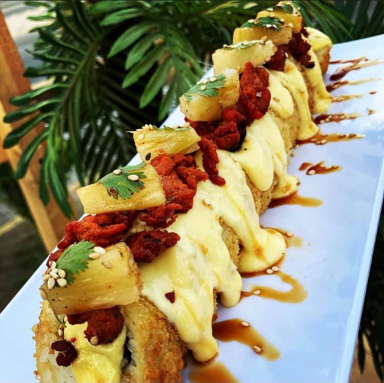SushiButa Tepic - Pastor Roll 🐄 Rollo empanizado : Por...