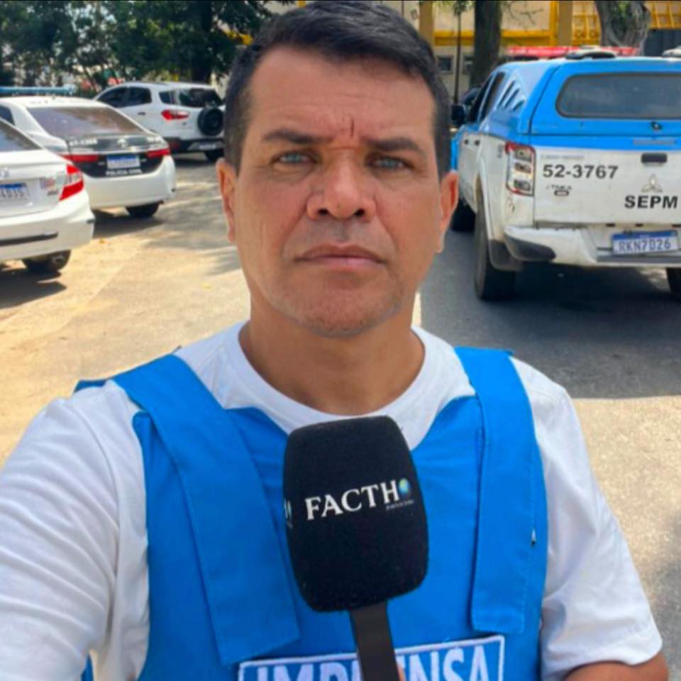Douglas Ruas fala após decisão do TSE em coletiva na sede do PL, no ...