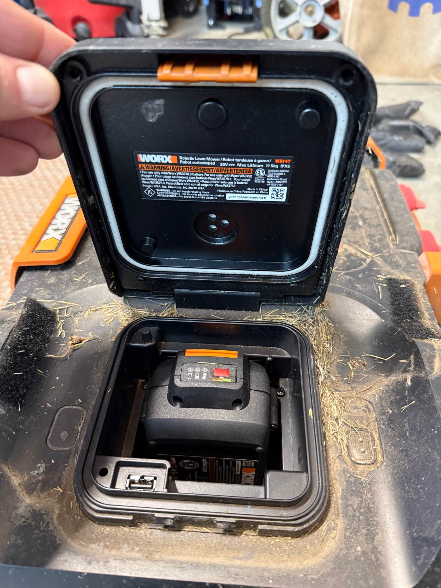 Worx Landroid WR147 Robot Mower and Base and Garage - Lawn Mowers ...