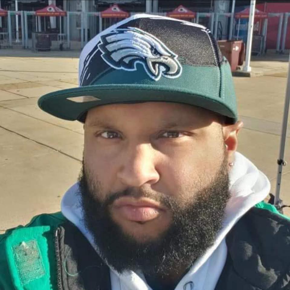Christopher E Keyes