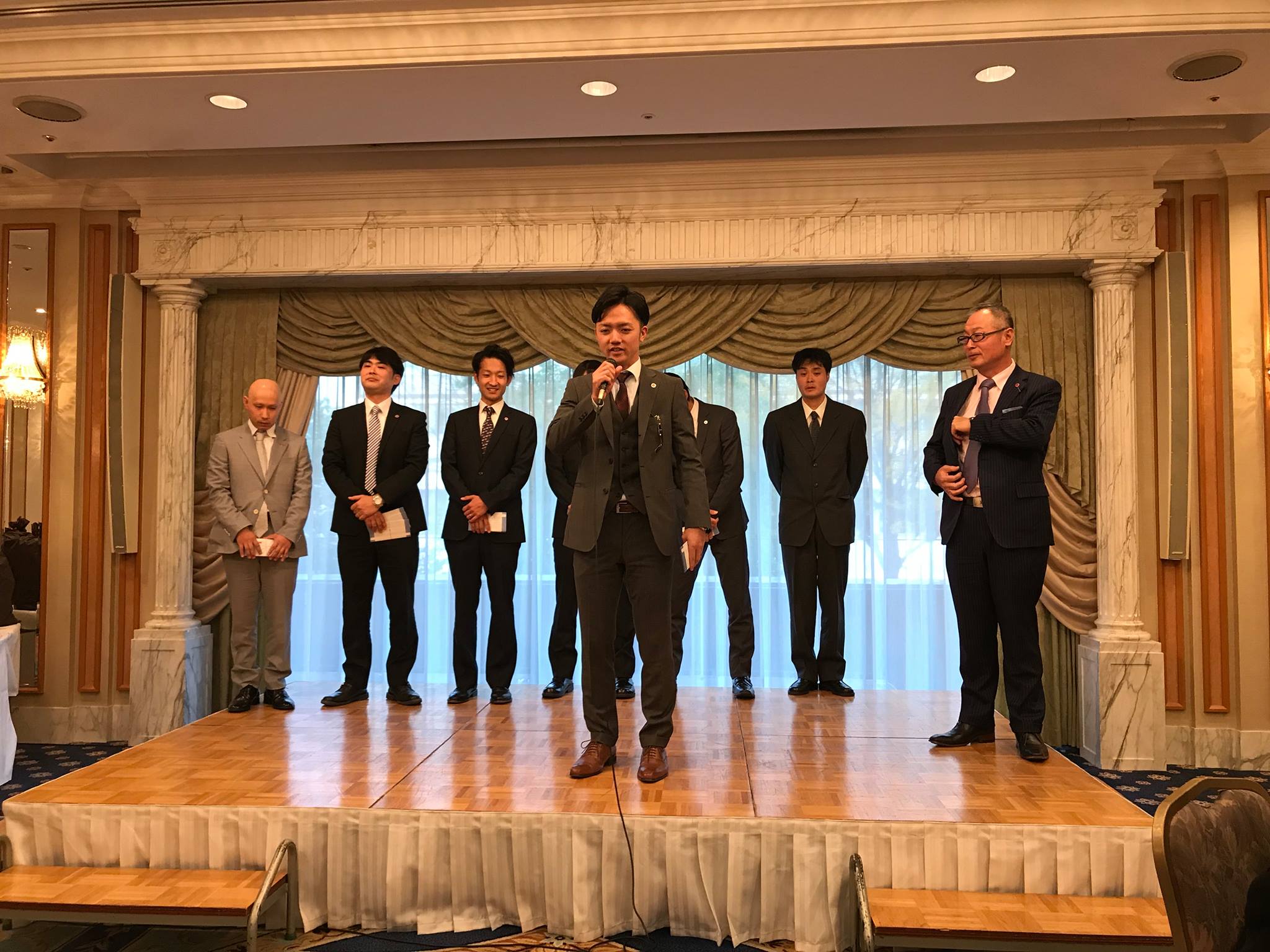 ひとつ上のキレイを届ける おしぼりとレンタルタオルの株式会社アトラスジャパン
