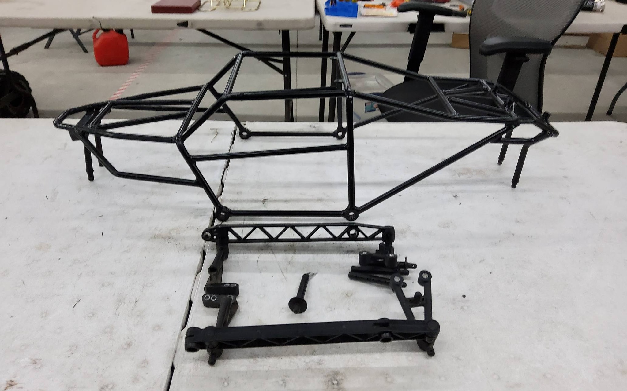 Some 1/5th scale baja 2wd stuff. I have more pics if interested 5b
