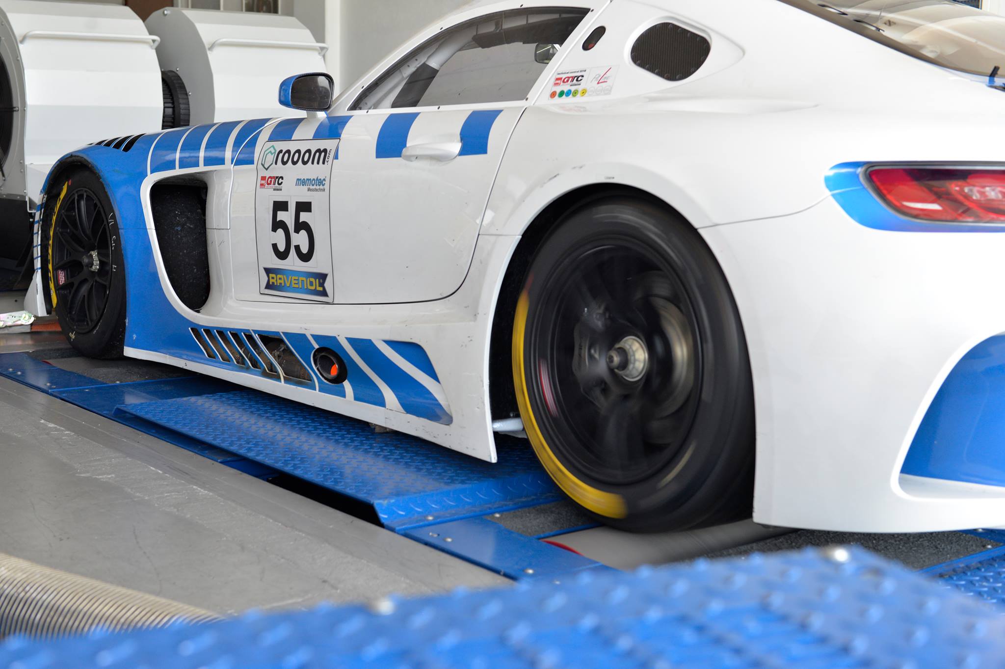 AMG - GT3 at the MAHA Factory -... - MAHA Dynamometers | Facebook