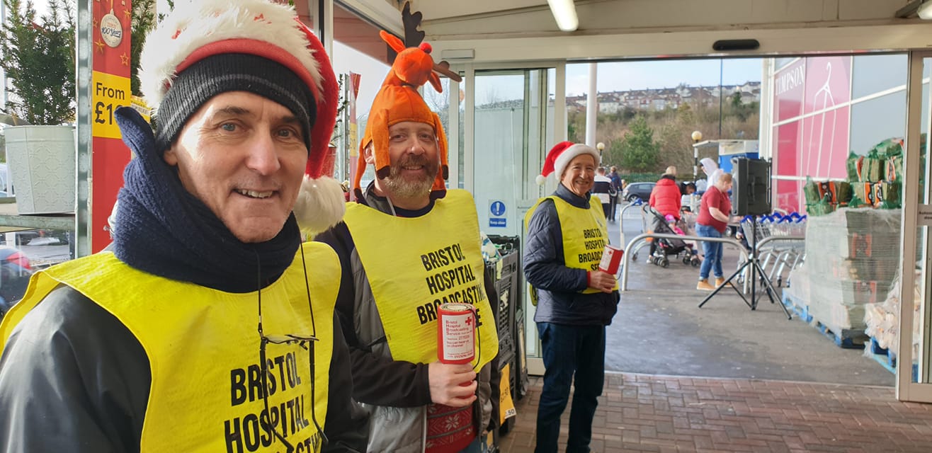 Hospital - Rudolph's now turned up to help... | Facebook