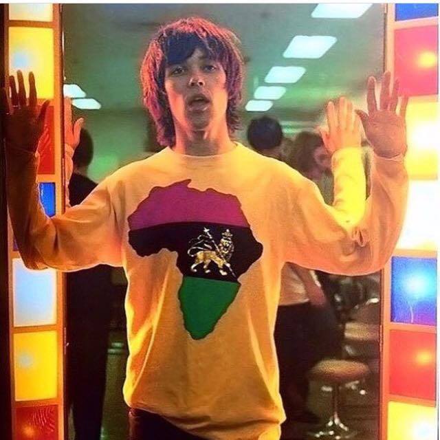 The iconic IAN BROWN money tee. An ideal xmas gift for a Stone