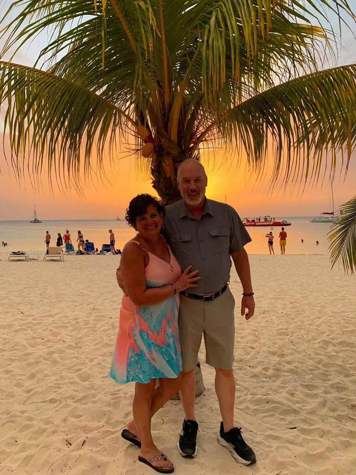Is there a dress code at Barcelo specialty restaurants, such as long pants for men?