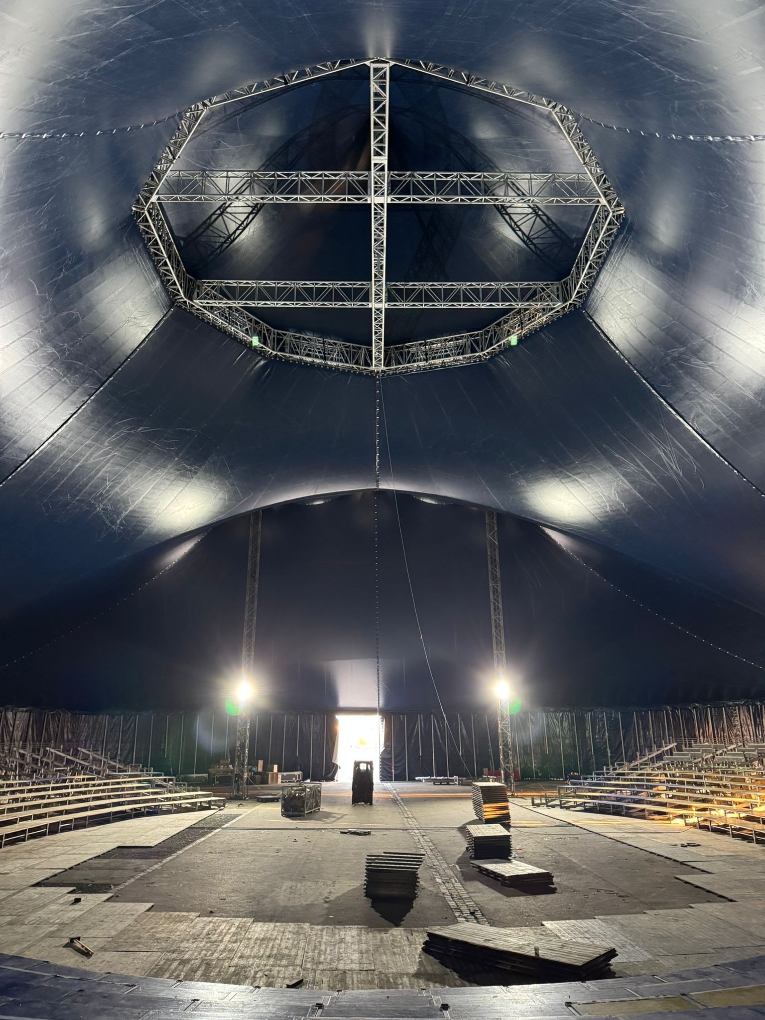 Anceschi Carlo SRL- Structures For Circuses -Strutture per Circhi added ...