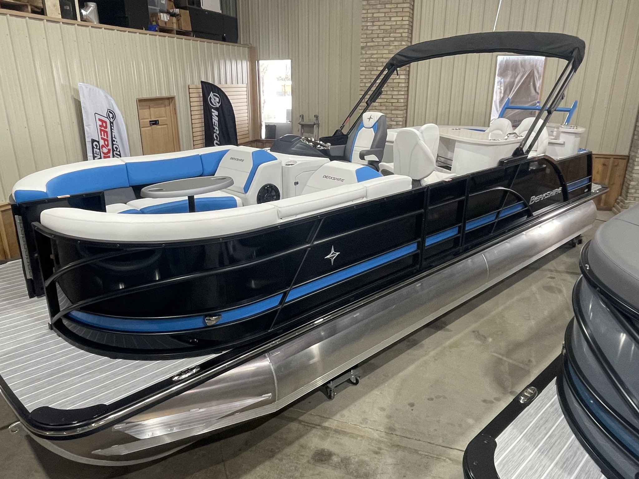 Gremore Marine - 🚤👀 Check out this beautiful Berkshire STS... | Facebook