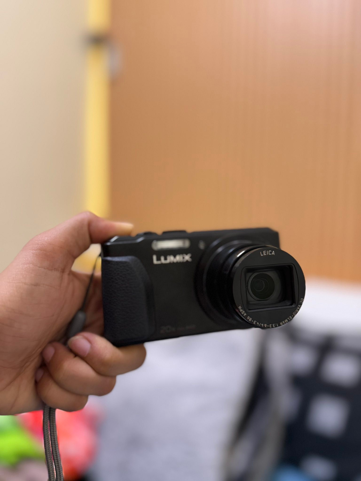 ? FOR SALE: Panasonic Lumix TZ40 (DMC-TZ40) Looking for a 