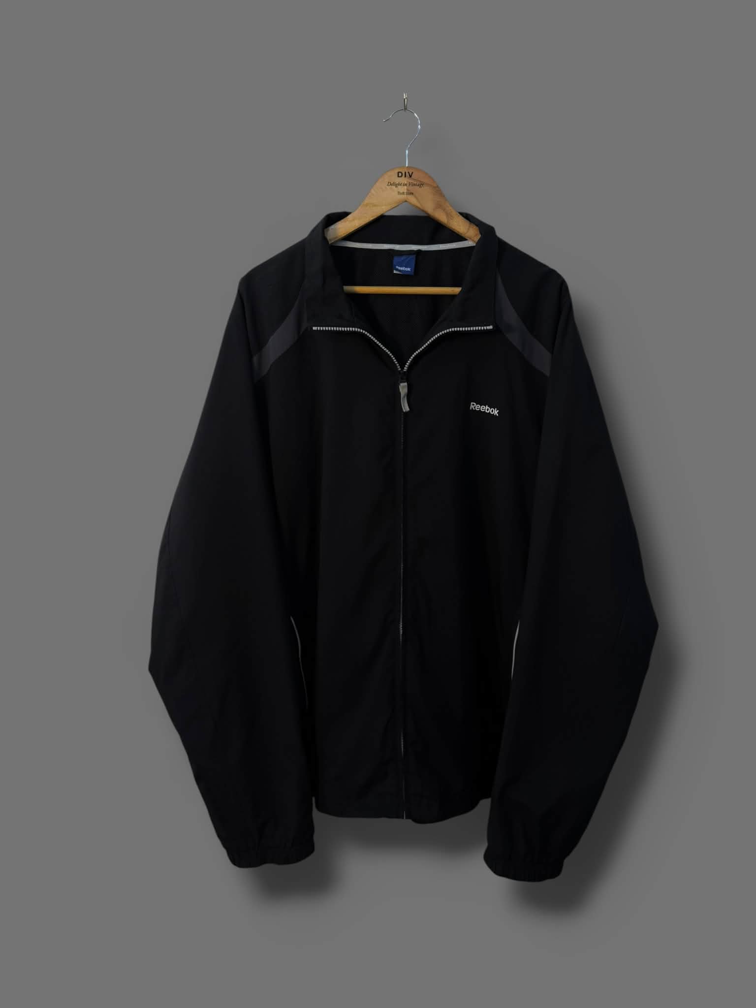Reebok early 2000s 2XL zip-up windbreaker for sale