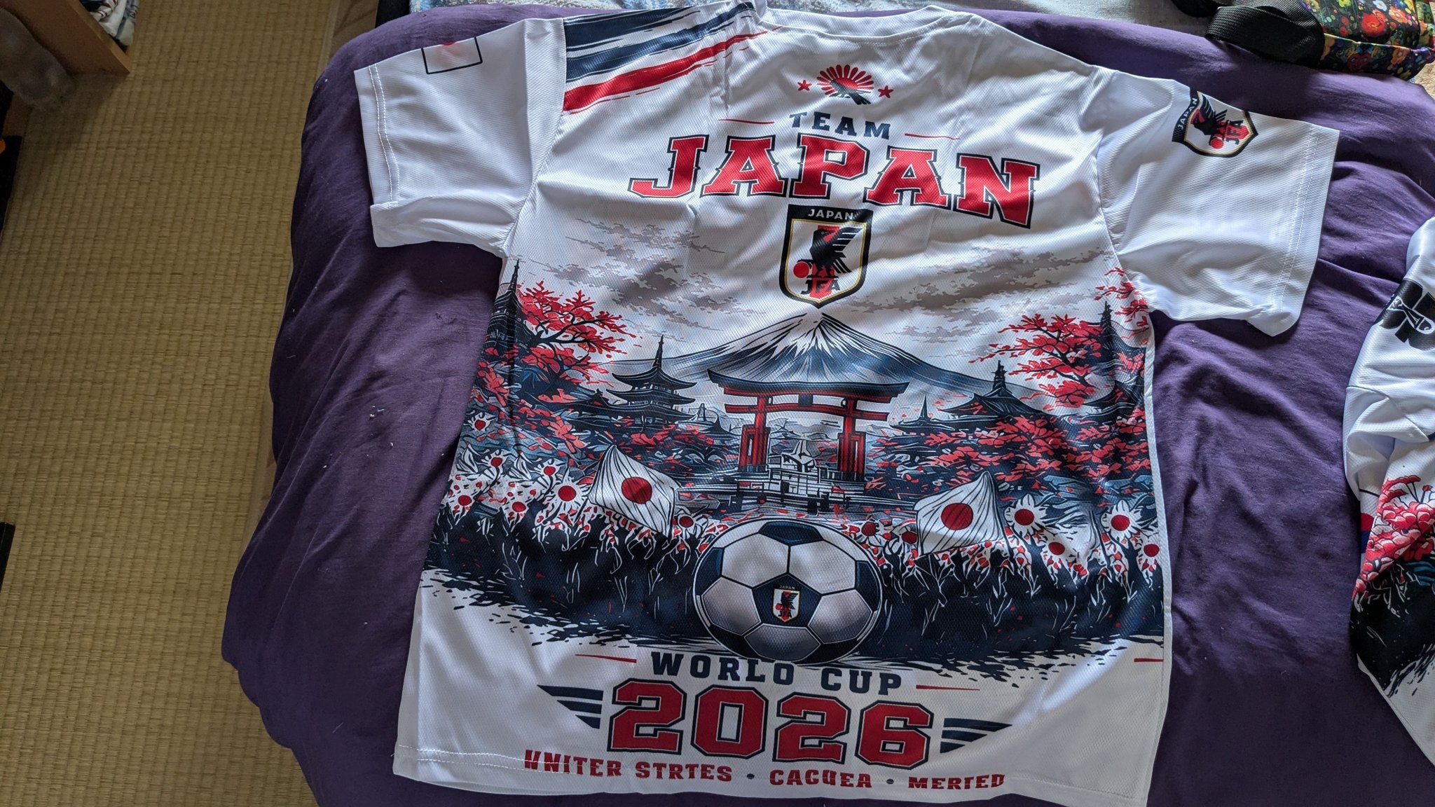 ワールドカップ　日本記念Tシャツ おはよございます😊 今さっき、待ちに待った ワールドカップの記念 T