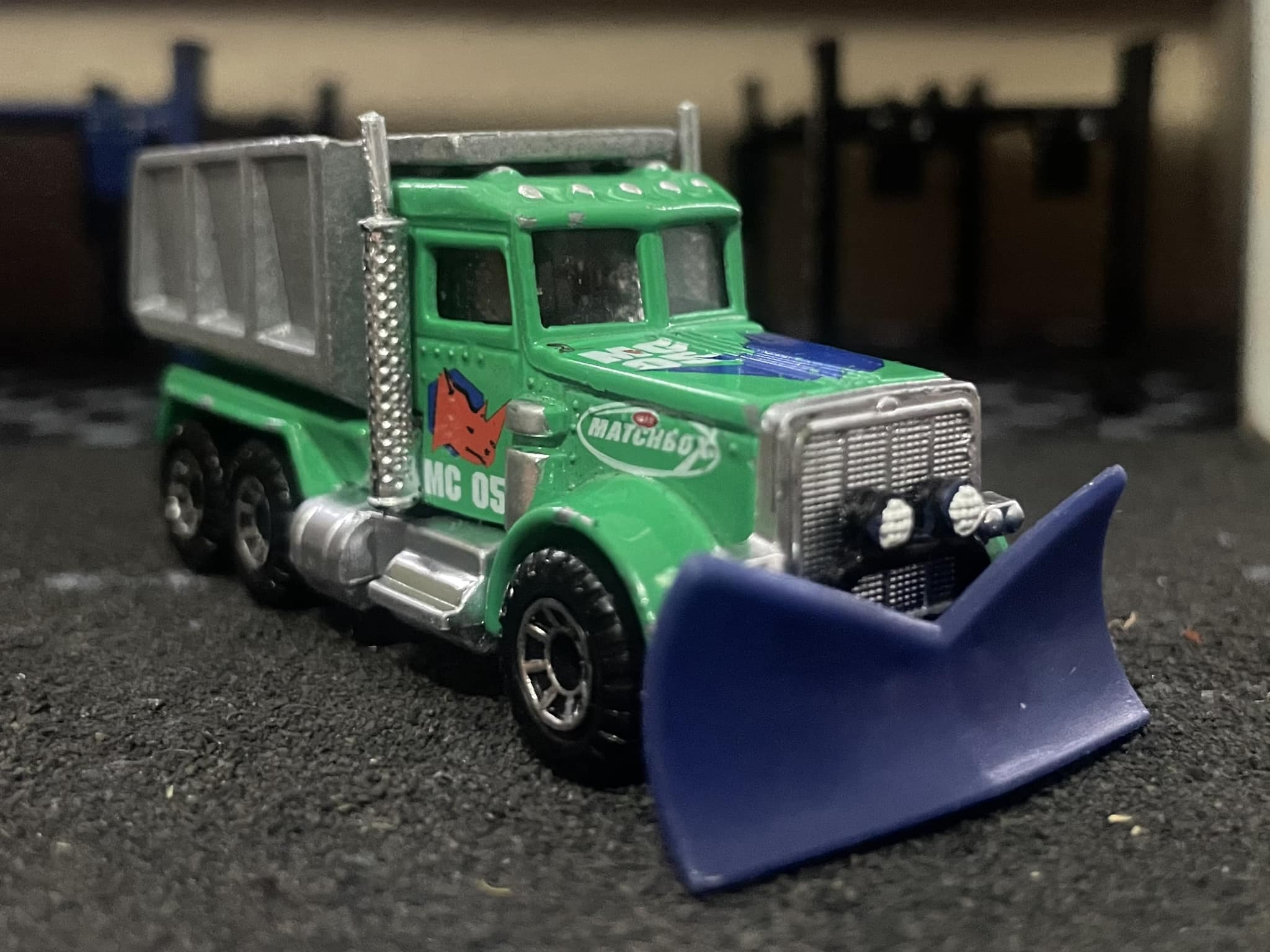 Matchbox Convoy CY9 – Kenworth Box Truck Midnight X-Press, Nero, 1982