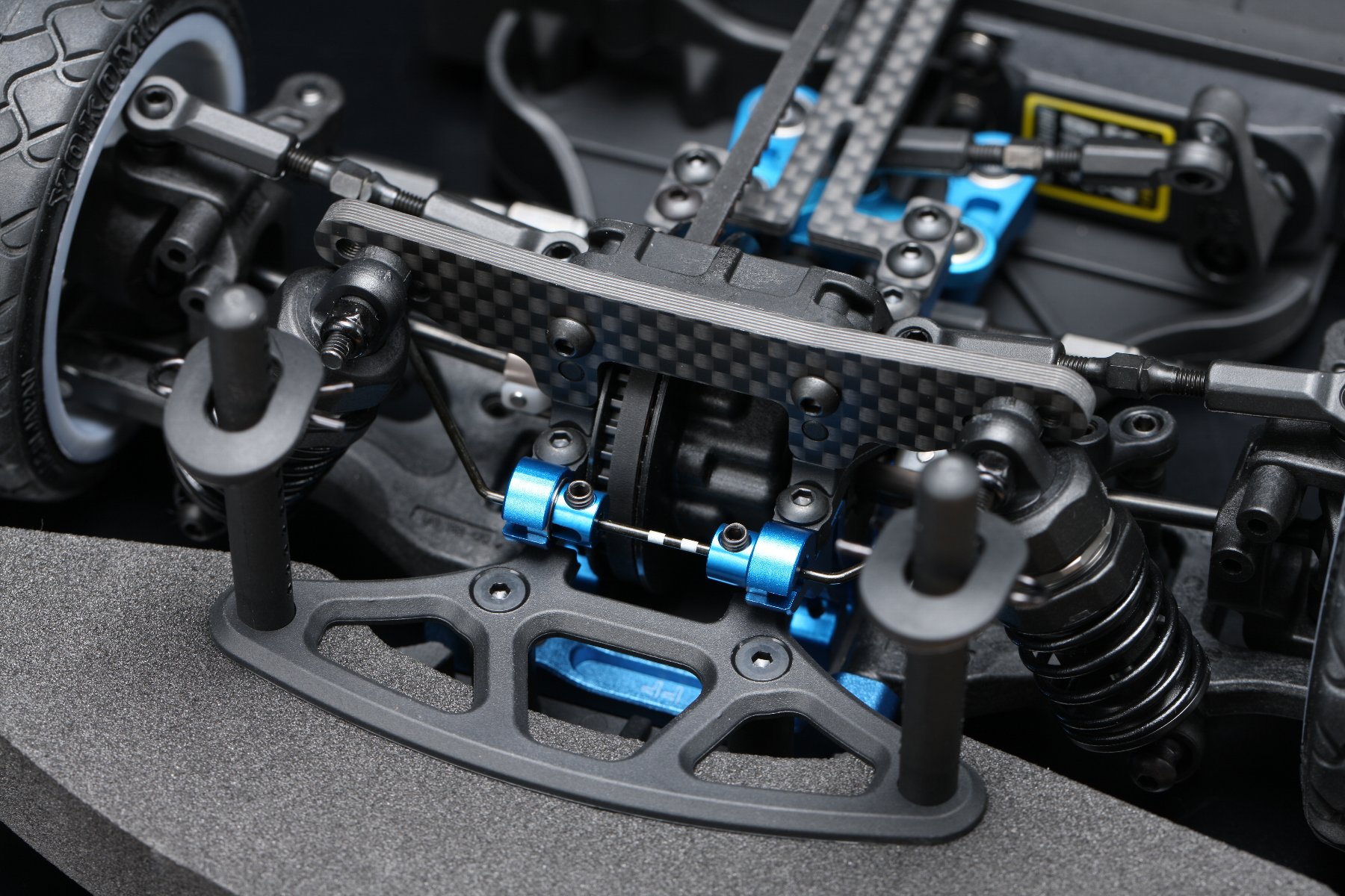 ラジコン初めての方にもおすすめ！ レクサスRC-F GT3 RS1.0 レディ