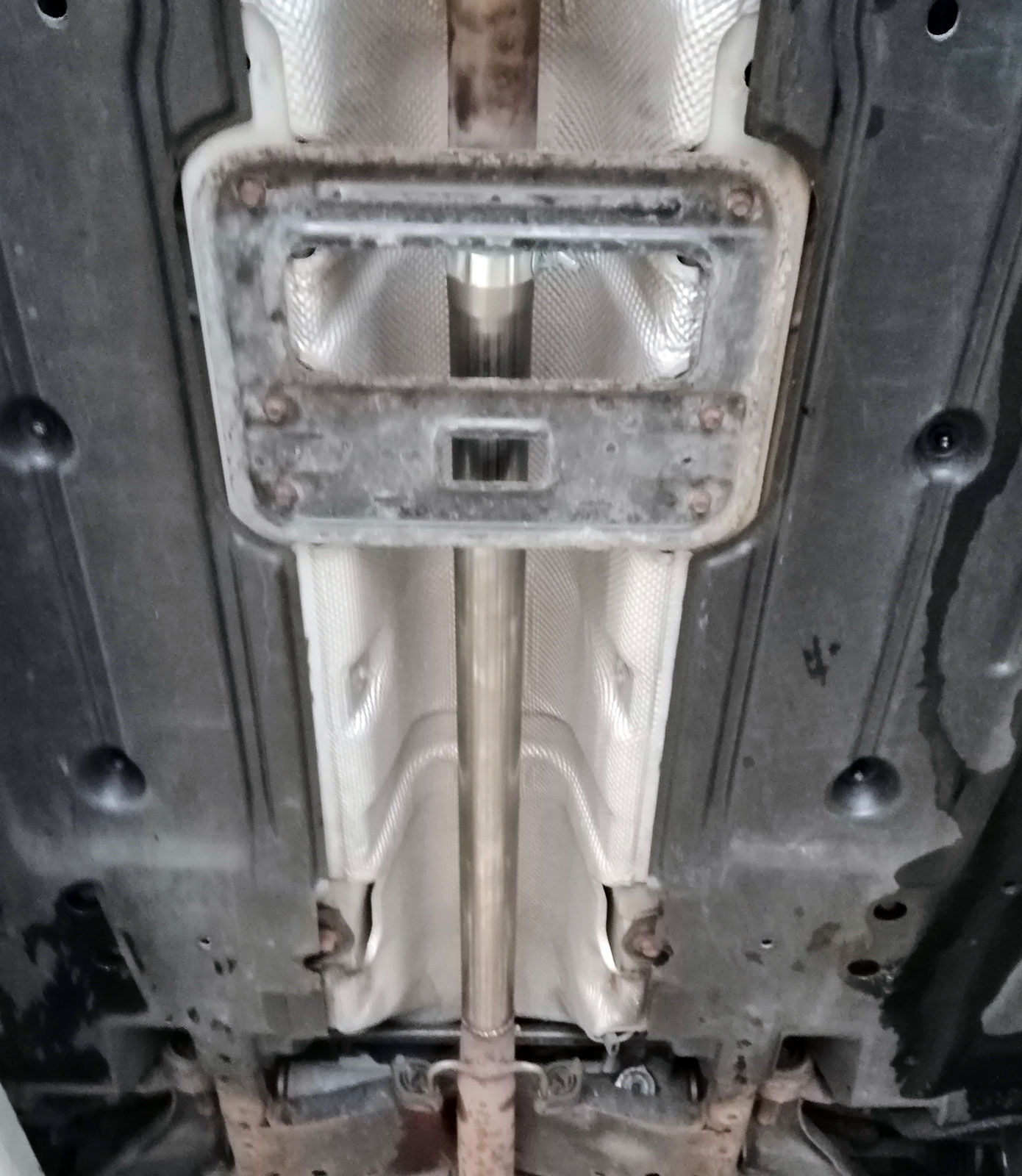 Zaustworx - Mini Cooper S R56 fitted with resonator delete