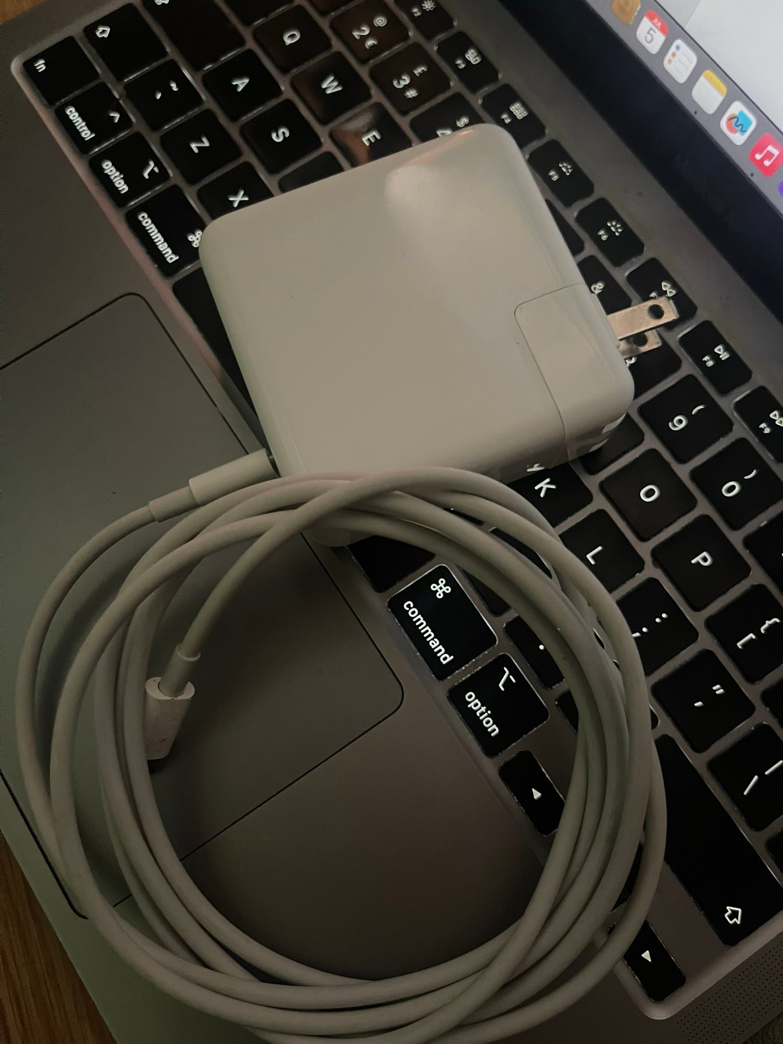Mac Book Air $14,000 a tratar ización Ventana Ayuda Buscar