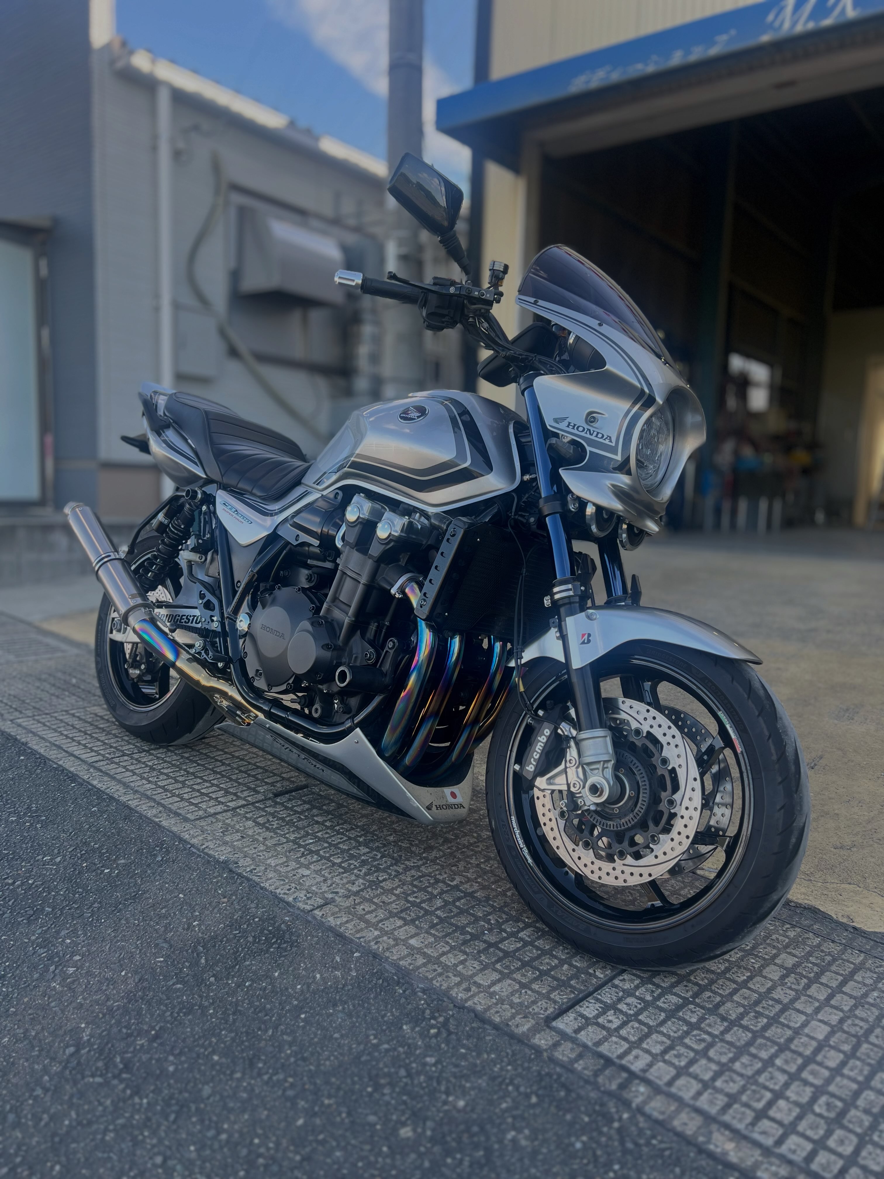 2018 CB1000R ビキニカウル加工取付 中古のトータルクラフト製ビキニ