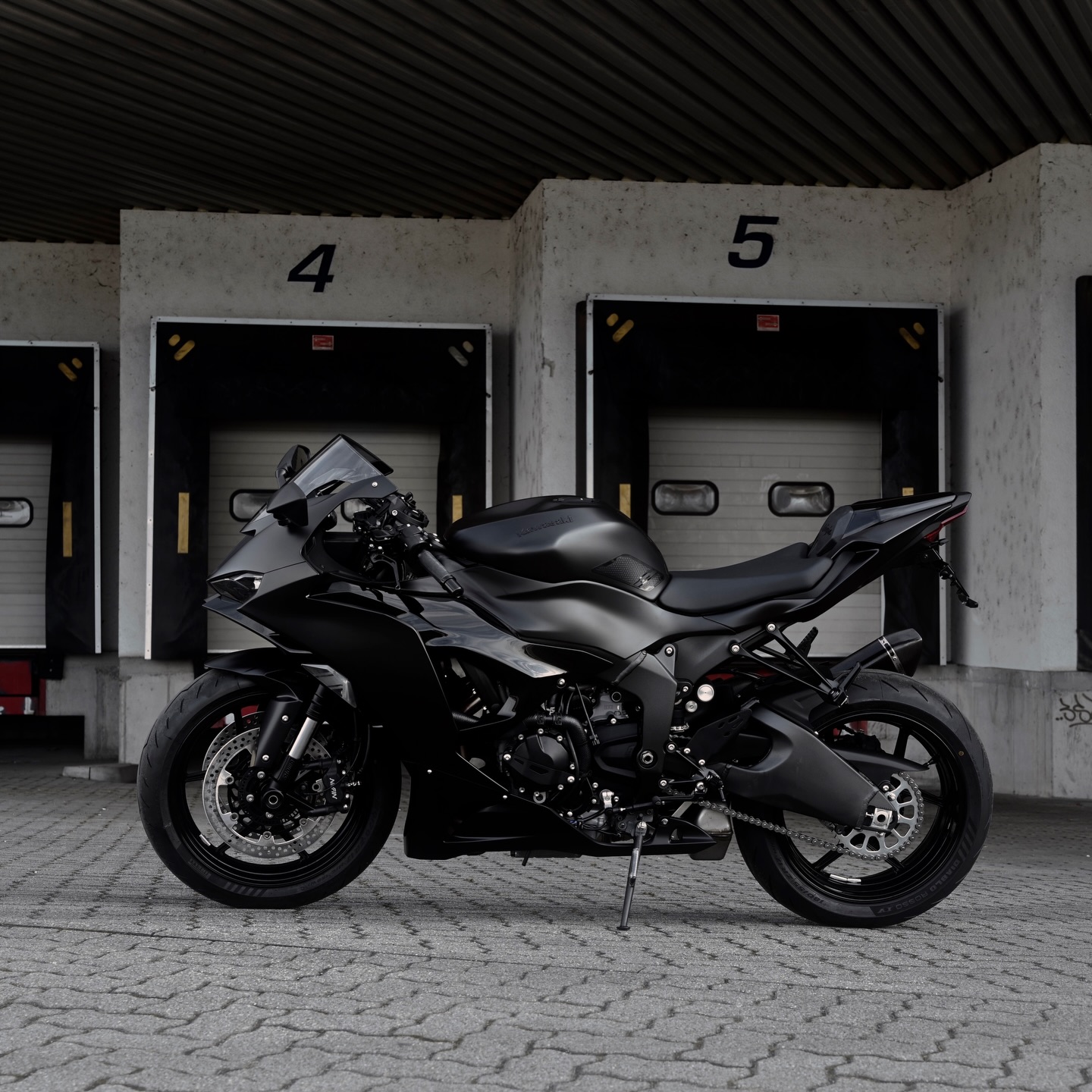 Ninja ZX-6R Höly Performance Edition Two Tone One of our 2026