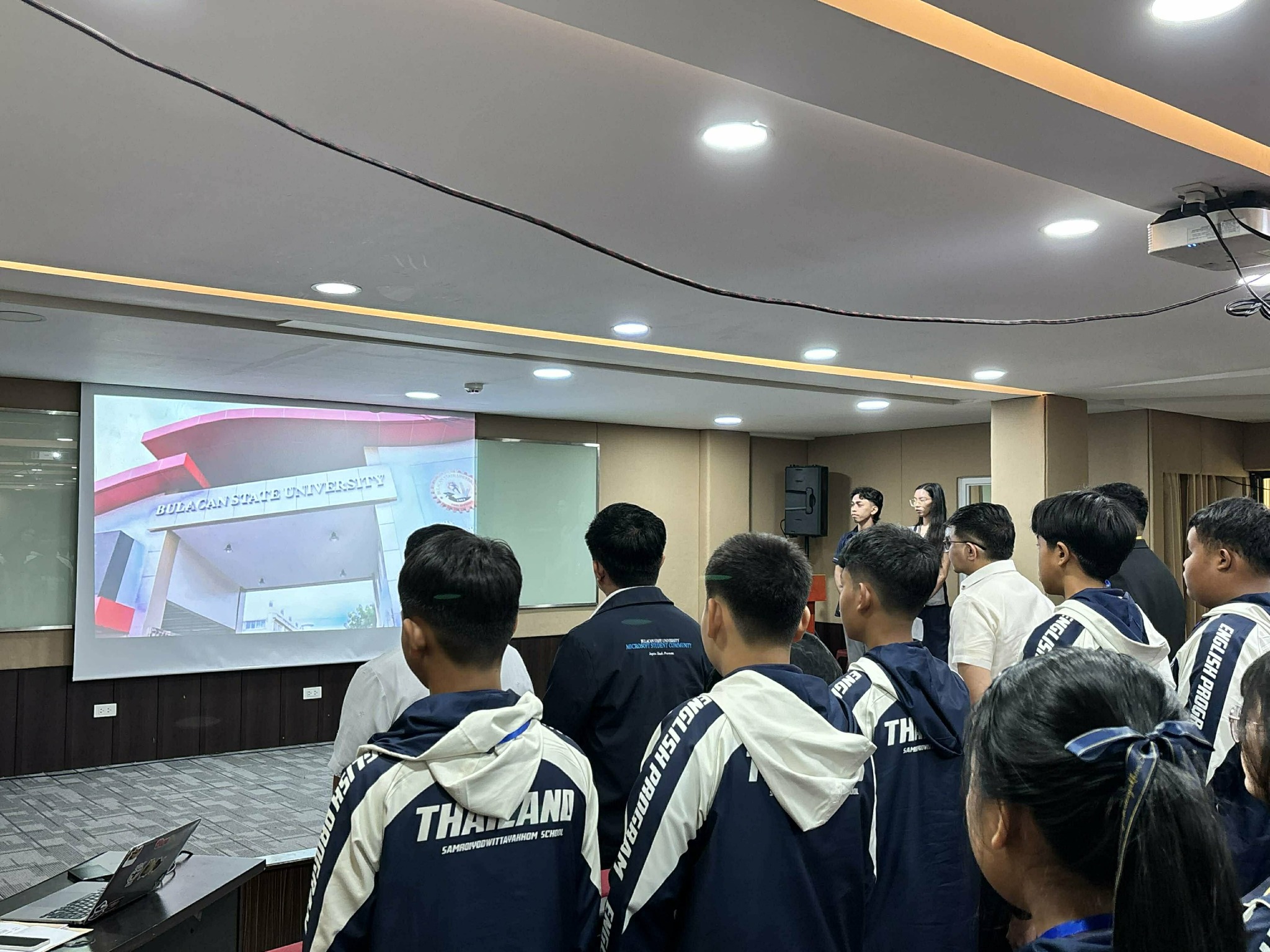 The Mentors' - 𝗖𝗣𝗧𝗘𝗱, 𝗕𝘂𝗹𝗦𝗨 𝗿𝗲𝗰𝗲𝗶𝘃𝗲 𝗧𝗵𝗮𝗶 𝗵𝗶𝗴𝗵 𝘀𝗰𝗵𝗼𝗼𝗹𝗲𝗿𝘀 𝗳𝗼𝗿 𝗶𝗺𝗺𝗲𝗿𝘀𝗶𝗼𝗻 ...