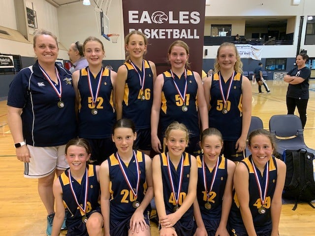 CHAMPIONS After a hard fought win... - Fairholme College