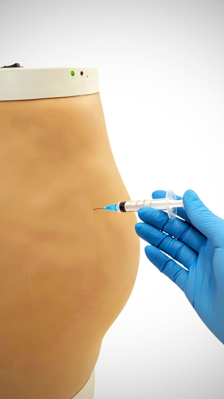 Before giving an IM Dorsogluteal (buttocks) injection — read this carefully 👩🏽‍⚕️💉 The dorsogluteal site is high-risk if not done correctly, so technique matters. ✔️ After inserting the needle, aspirate (withdraw slightly)