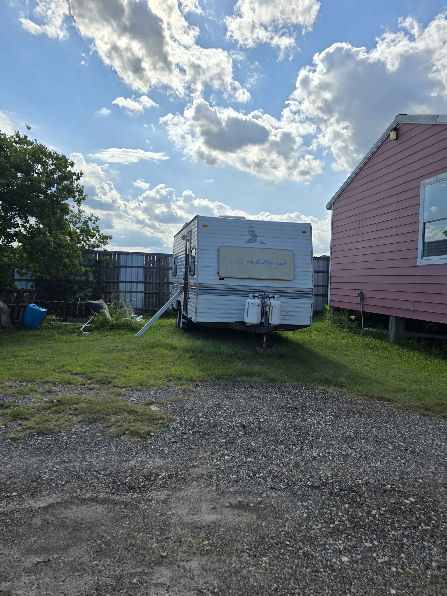 1994 mallard pull behind rv - RVs & Campers - Rockport, Texas ...