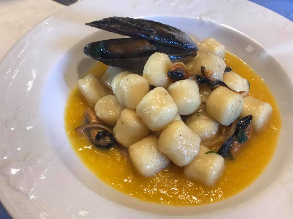 Gnocchi cozze e vellutata di... - Curiosi In Viaggio e Cucina | Facebook