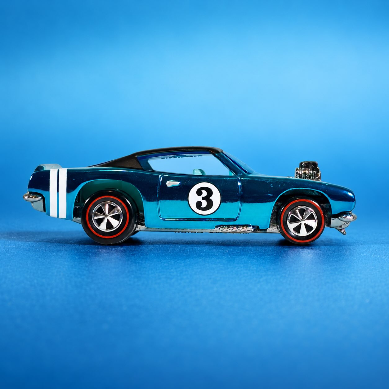 Next up from the Redline Club it's the reissued Hot Wheels King