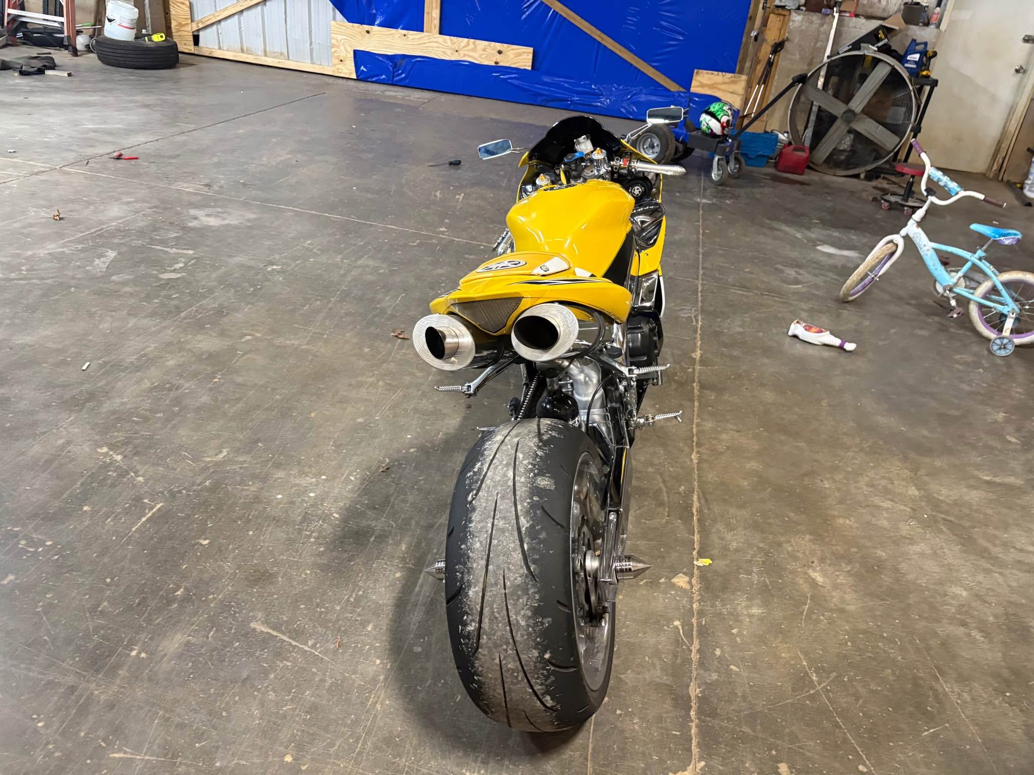 2005 Yamaha R1 Stretched w/ Nitrous - Motorcycles & Scooters ...