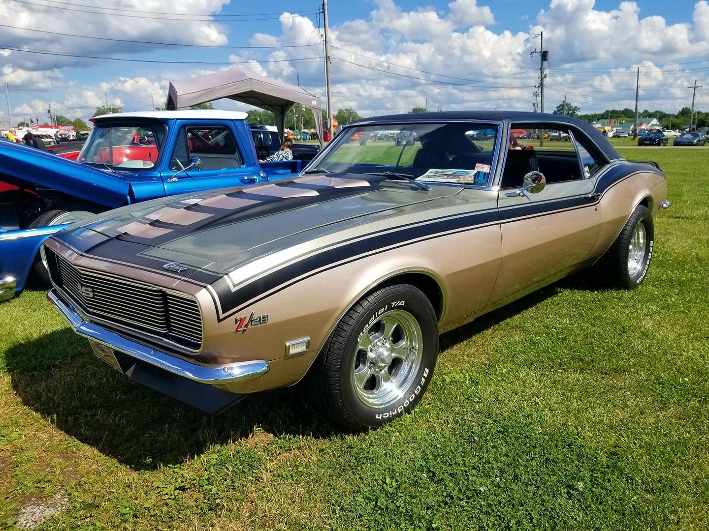 Summit Racing Equipment - Happy Wednesday! Chip's 406-powered, 4-speed ...