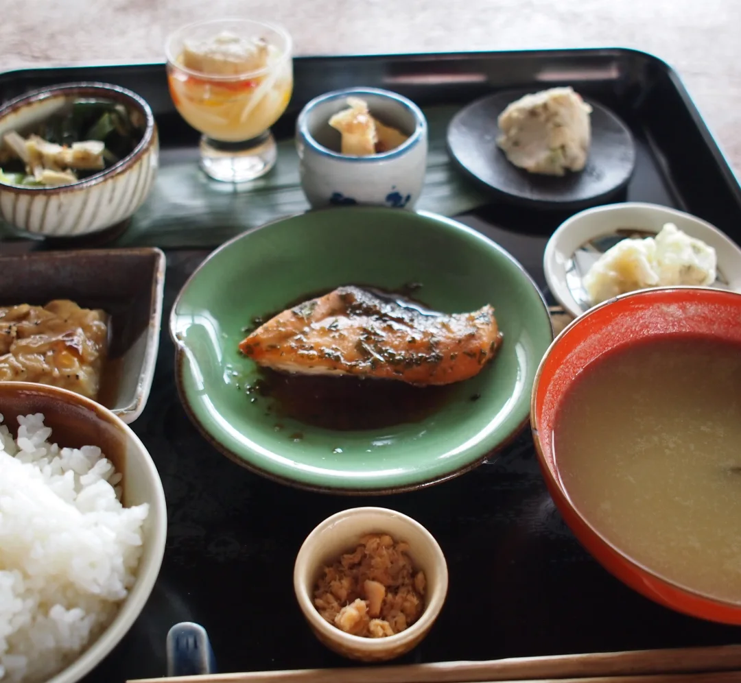 キモリ膳が大好きな夫婦です やっぱりこれ美味しいなぁ〜🤭♡ もう今月